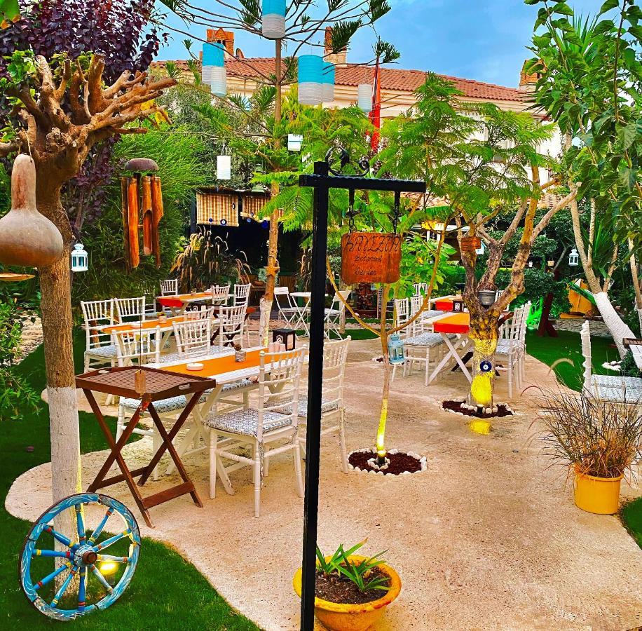 Alacati Kayezta Hotel Exteriör bild
