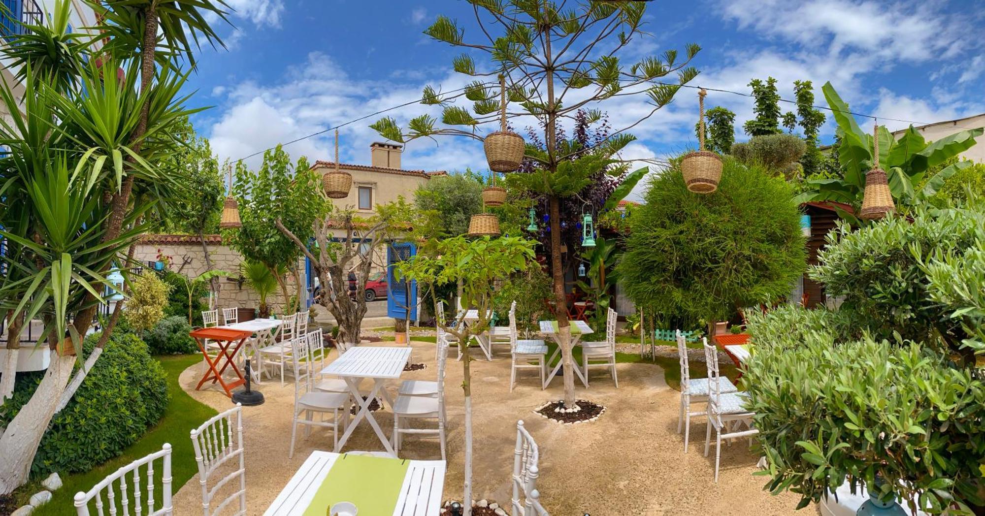 Alacati Kayezta Hotel Exteriör bild